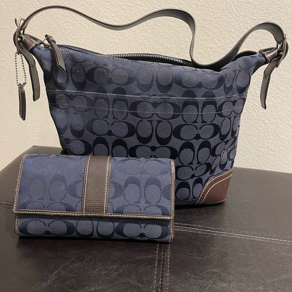 Coach Signature Shoulder Bag & matching wallet.